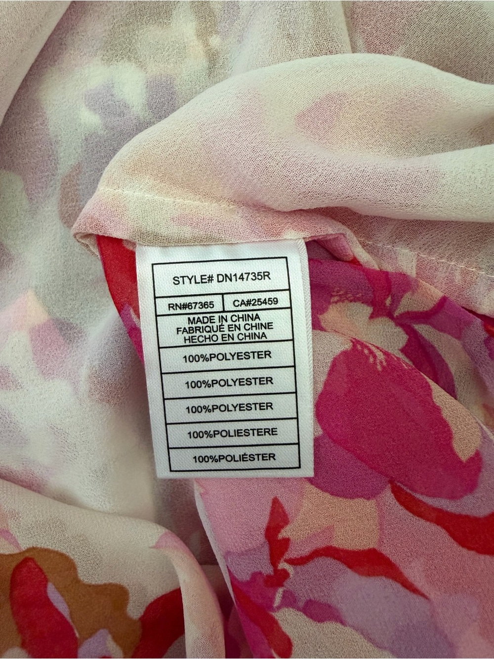 STEVE MADDEN Blurry Floral Ruffle Top NWT - Picture 7 of 7